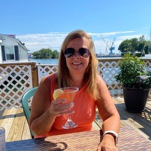 Meet your Posher, Deb